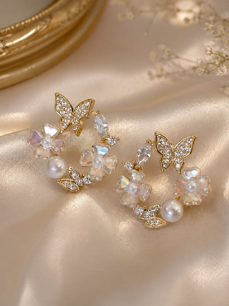 Luxury Butterfly Pearl Floral Earrings